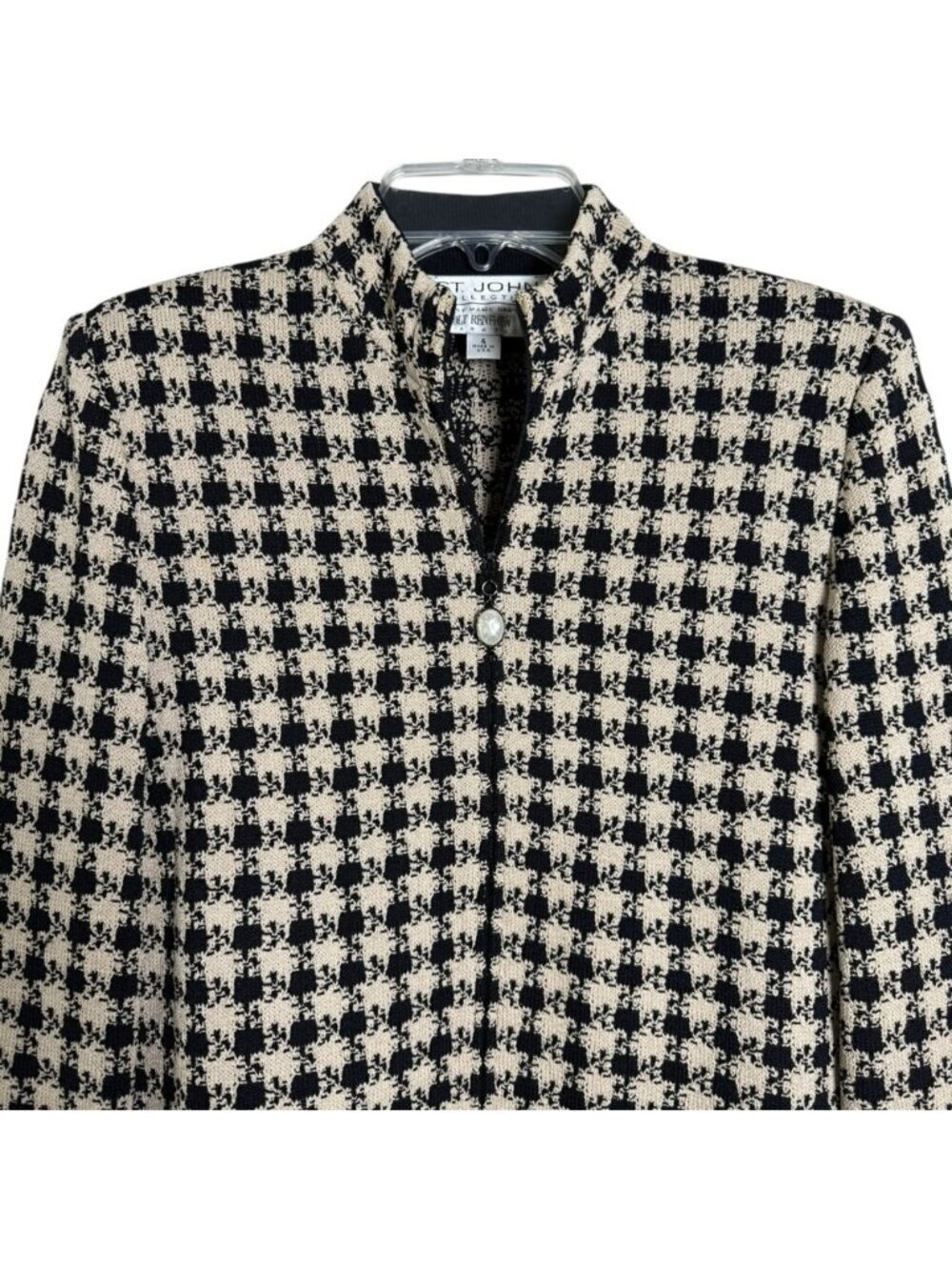 St. John Houndstooth Santana Knit Two Piece Skirt Suit Set - Jacket 4 Skirt 8 - Picture 7 of 11